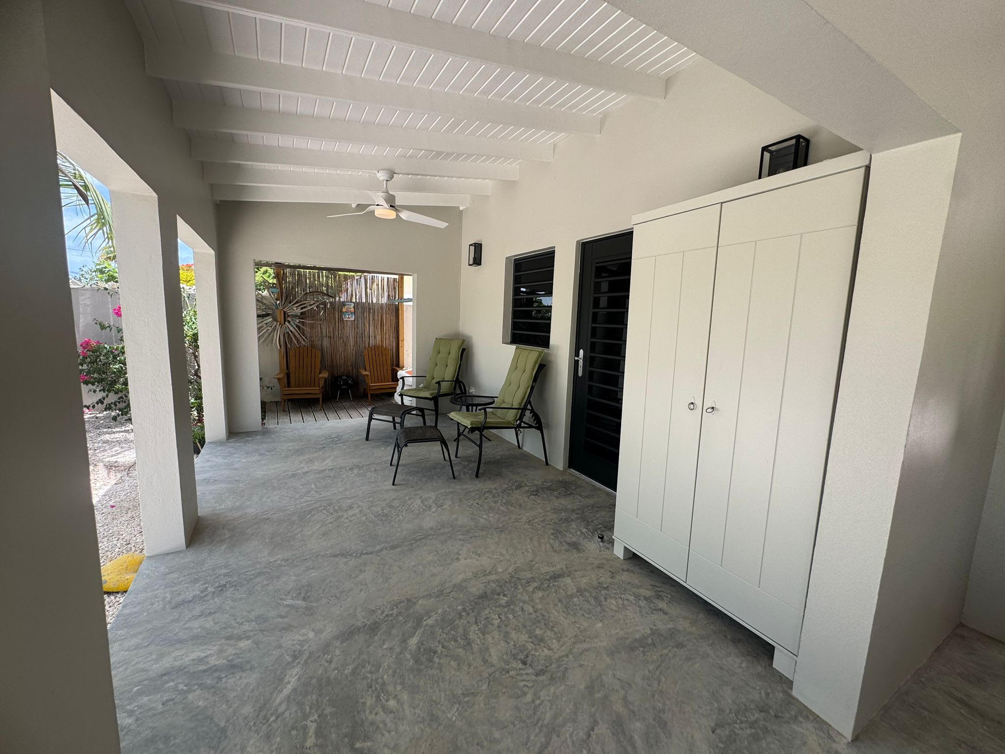 22 Makambaplein, Kralendijk, Caribbean Netherlands